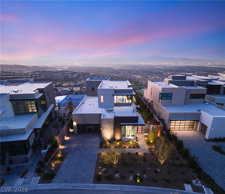 571 Overlook Rim Drive