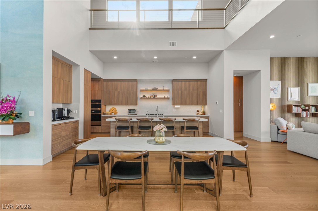 571 Overlook Rim Drive