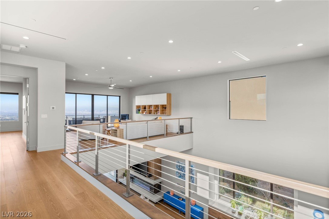 571 Overlook Rim Drive