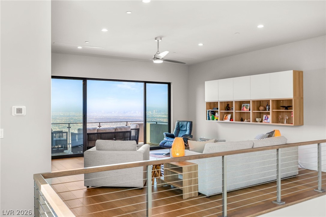 571 Overlook Rim Drive