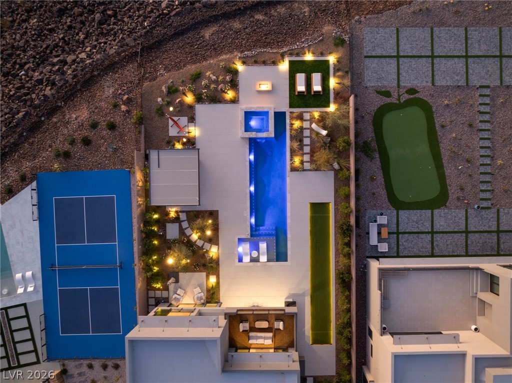 571 Overlook Rim Drive