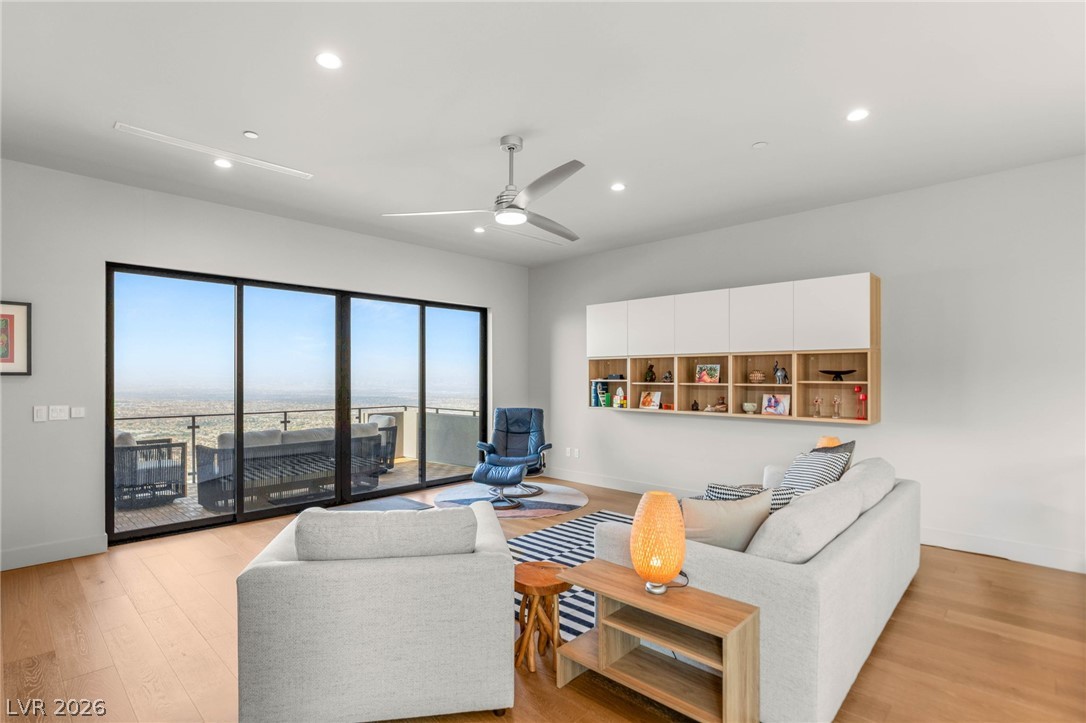 571 Overlook Rim Drive