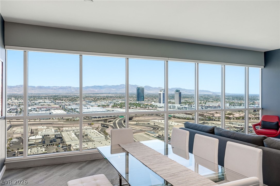 4575 Dean Martin Drive 2908