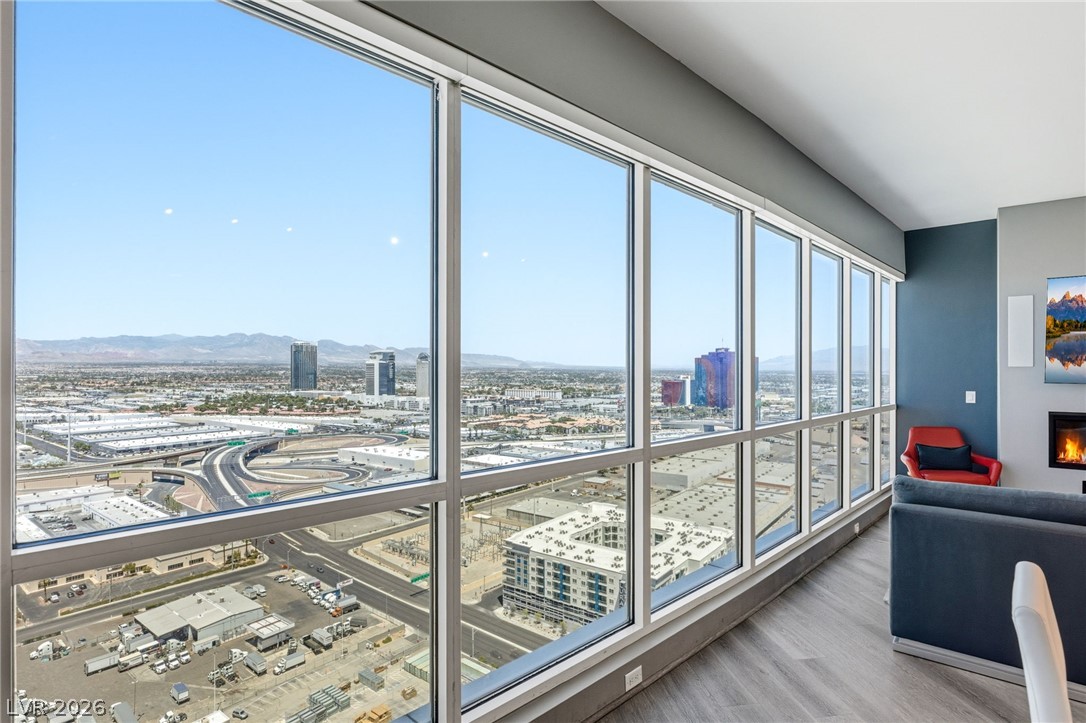 4575 Dean Martin Drive 2908