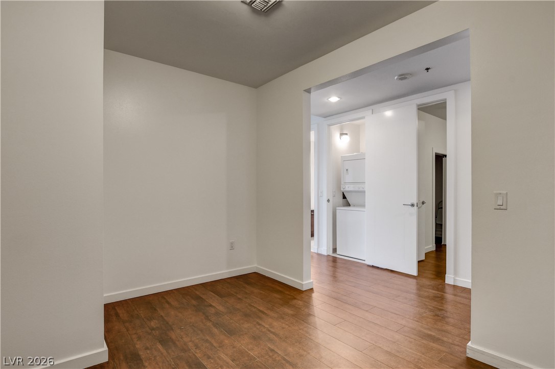 4575 Dean Martin Drive 3007