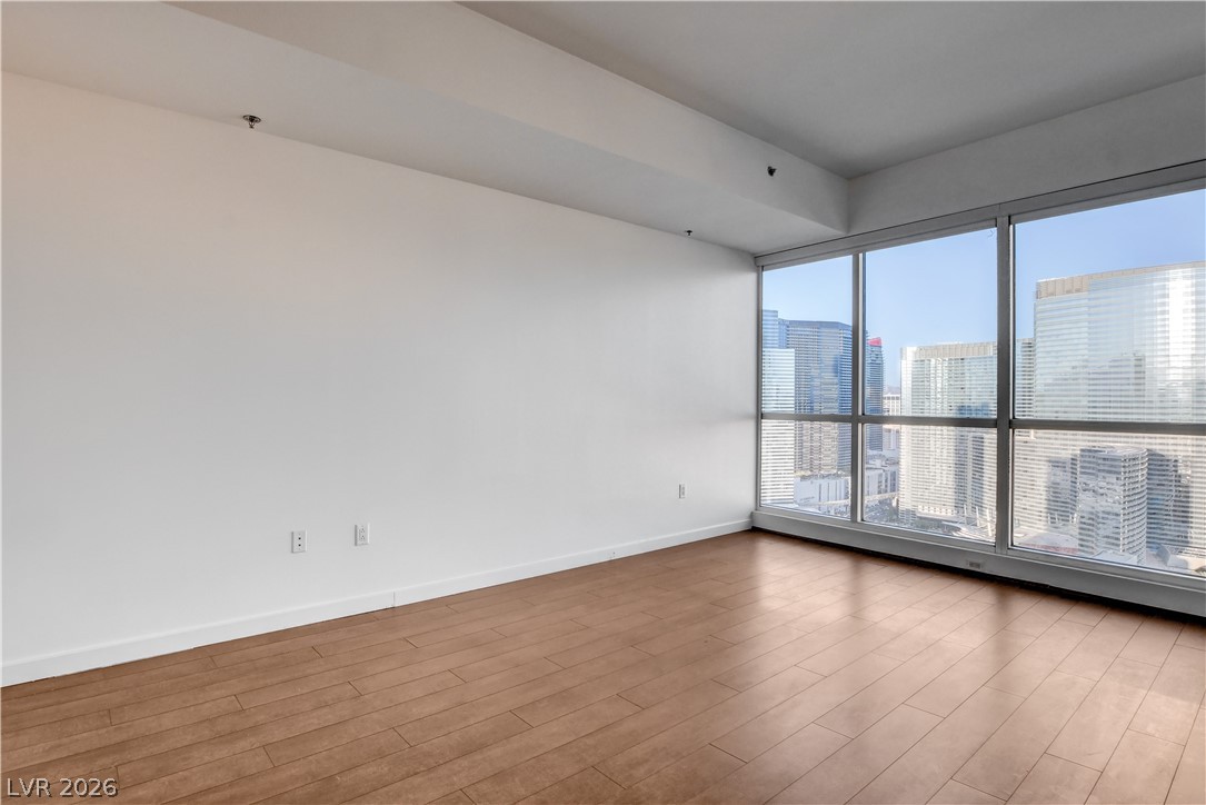 4575 Dean Martin Drive 3007