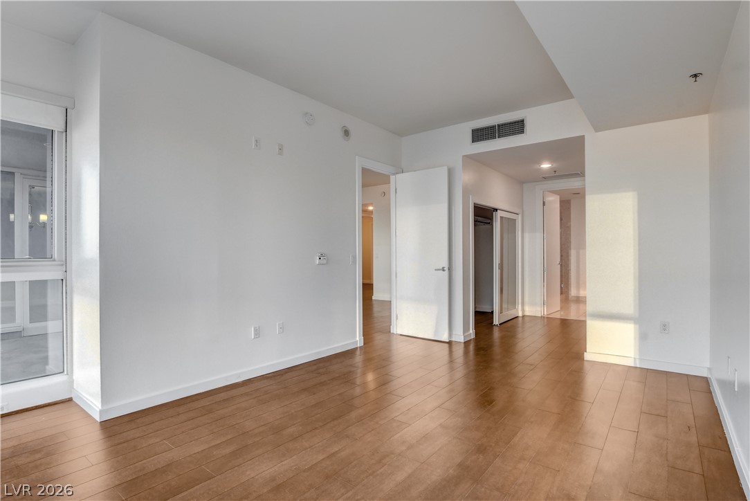 4575 Dean Martin Drive 3007