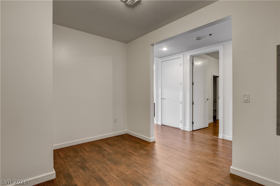 4575 Dean Martin Drive 3007