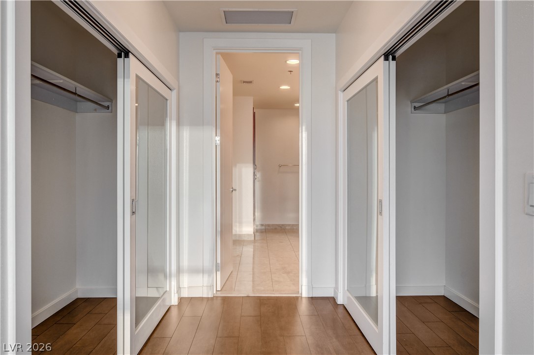 4575 Dean Martin Drive 3007