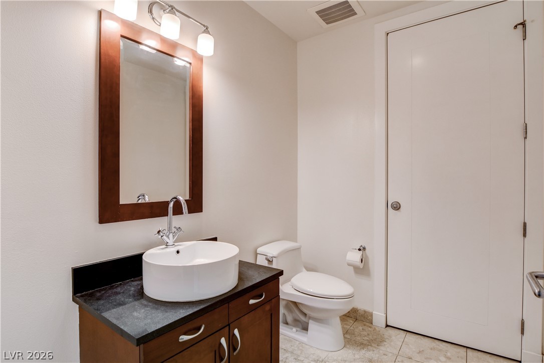 4575 Dean Martin Drive 3007