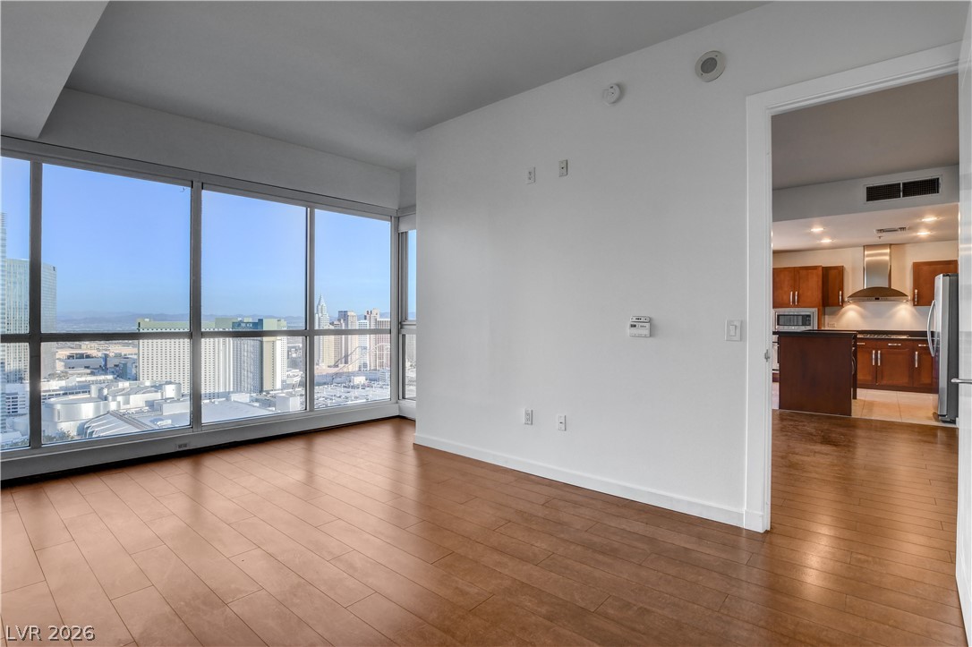 4575 Dean Martin Drive 3007