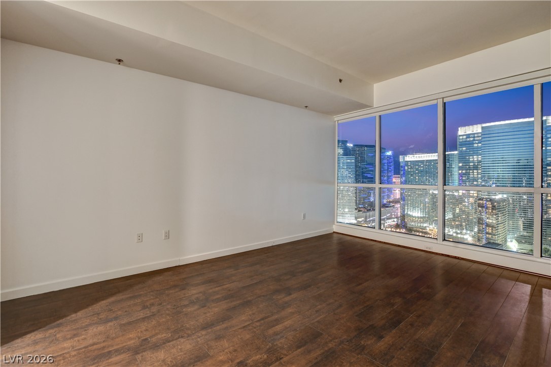 4575 Dean Martin Drive 3007