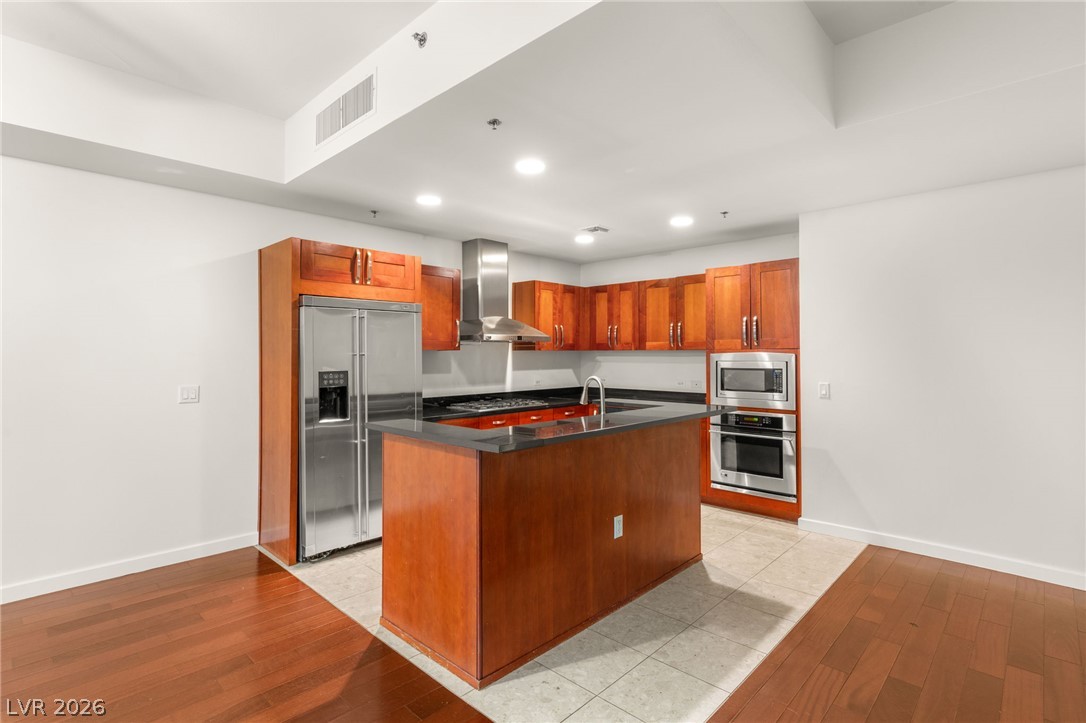 4525 Dean Martin Drive 409
