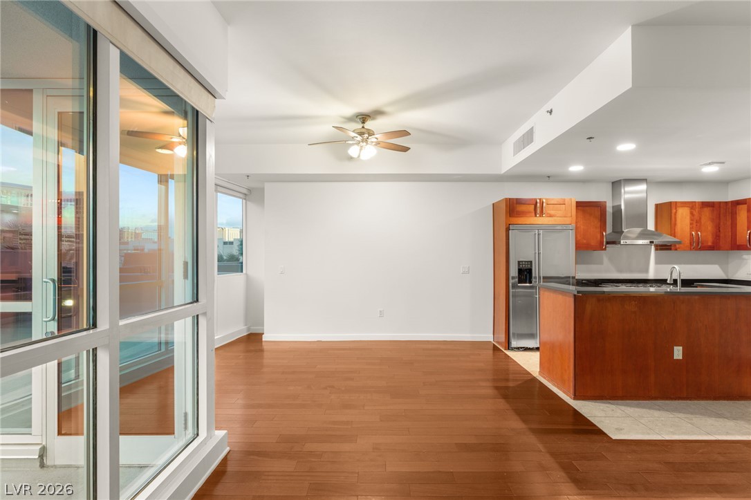 4525 Dean Martin Drive 409
