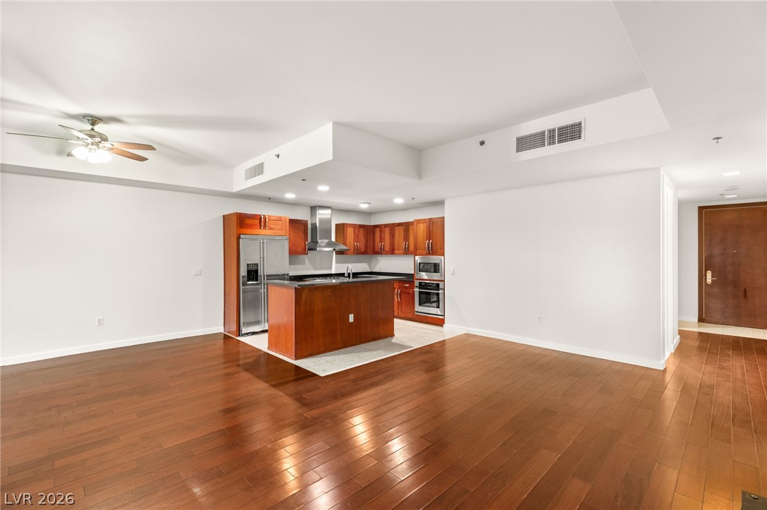 4525 Dean Martin Drive 409