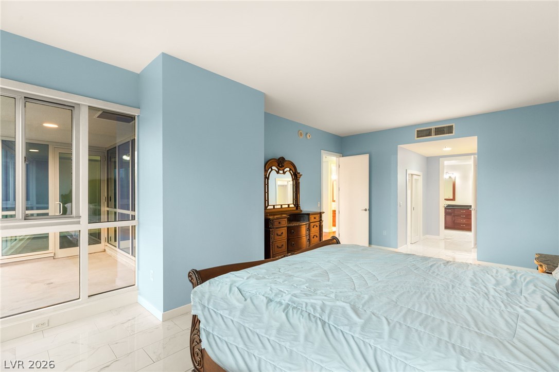 4525 Dean Martin Drive 409