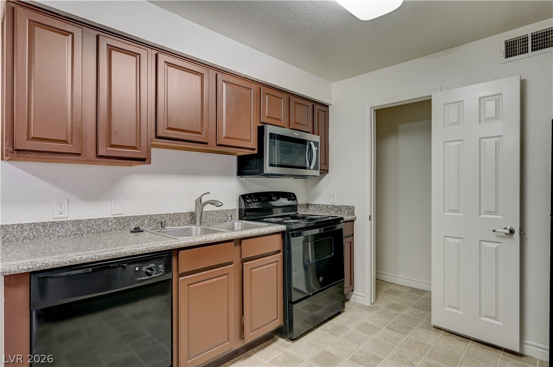2606 South Durango Drive 248