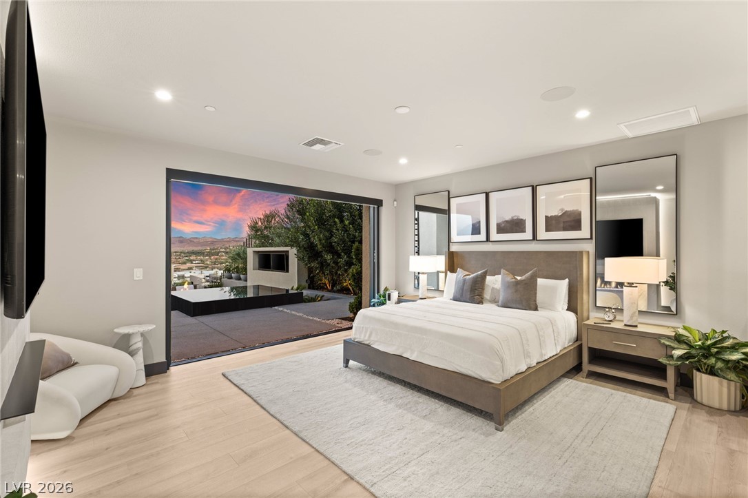 12 Desert Lake Lane