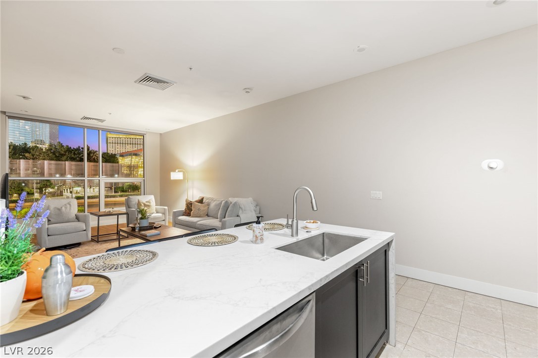 4585 Dean Martin Drive 204