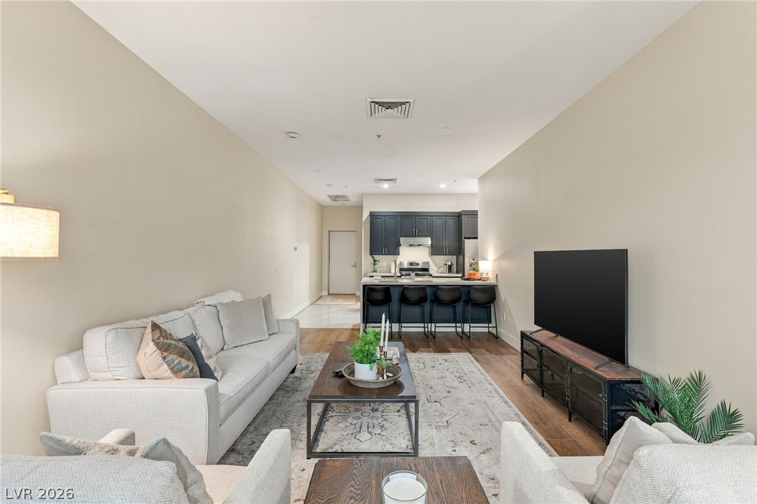 4585 Dean Martin Drive 204