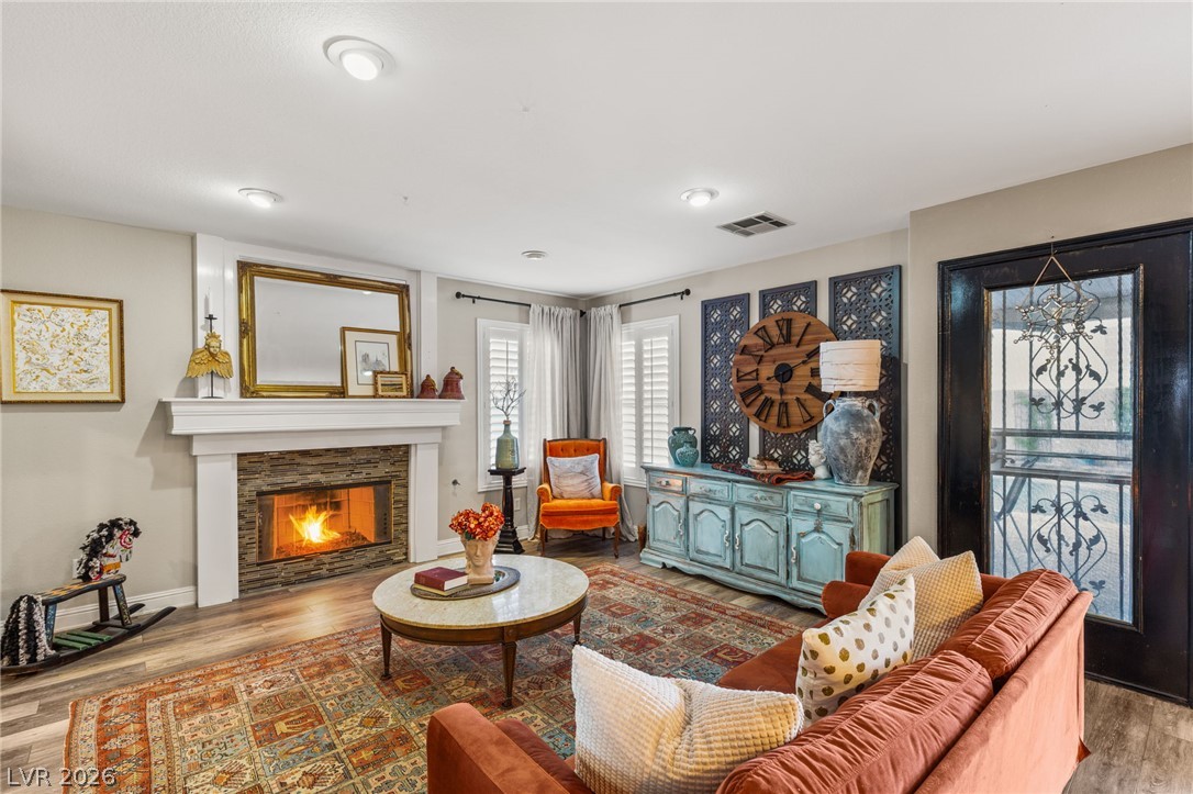 3950 Candleglow Court