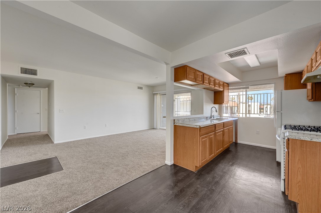 1405 Vegas Valley Drive 162