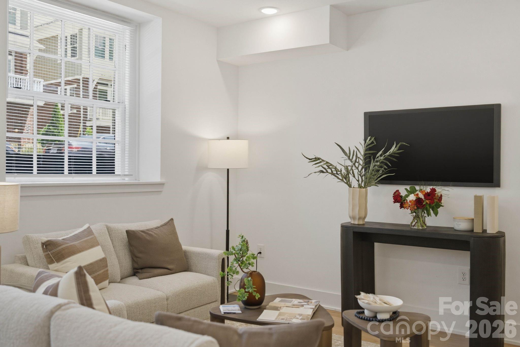 201 Grandin Road Unit: 5