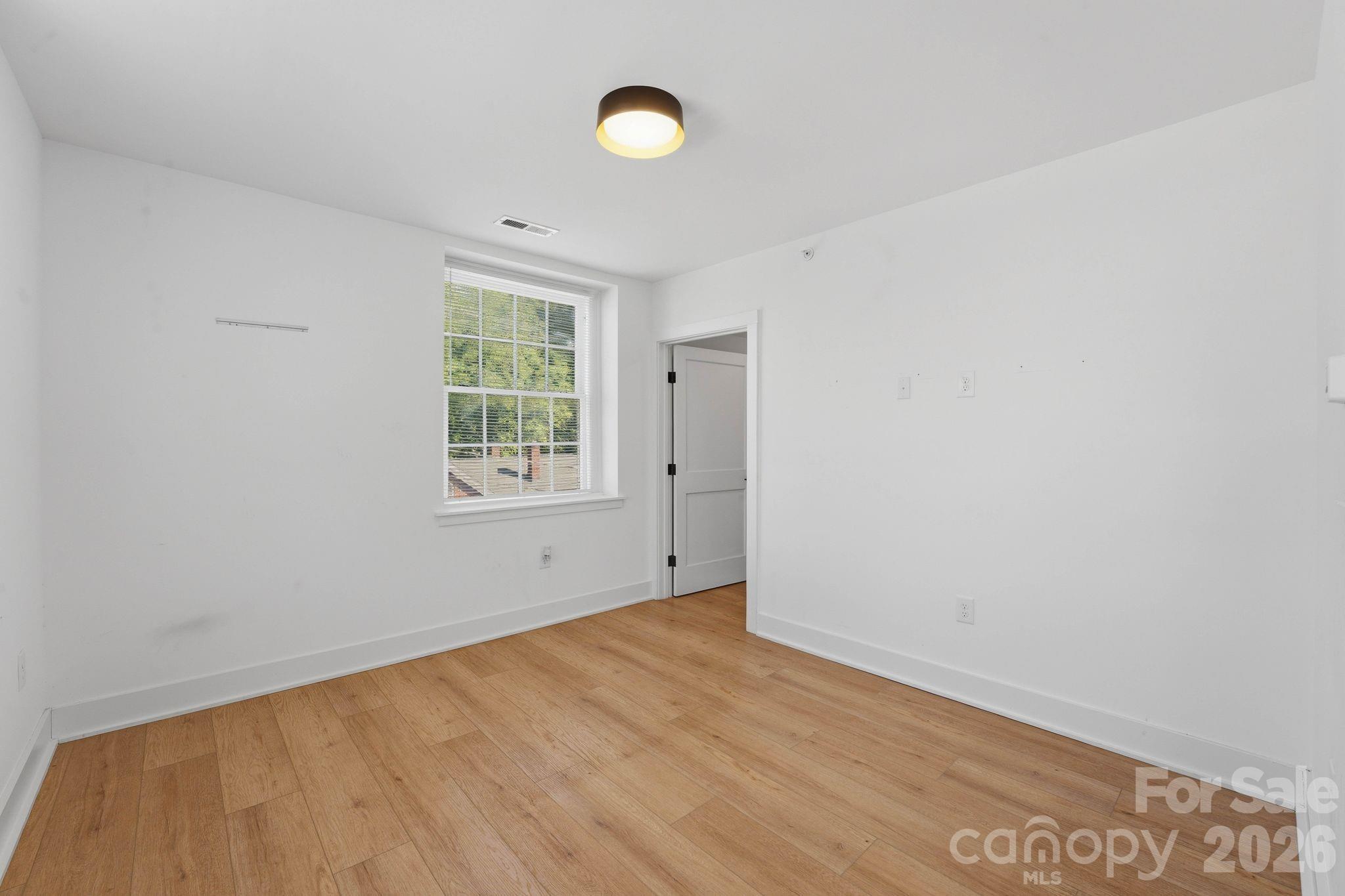 201 Grandin Road Unit: 5