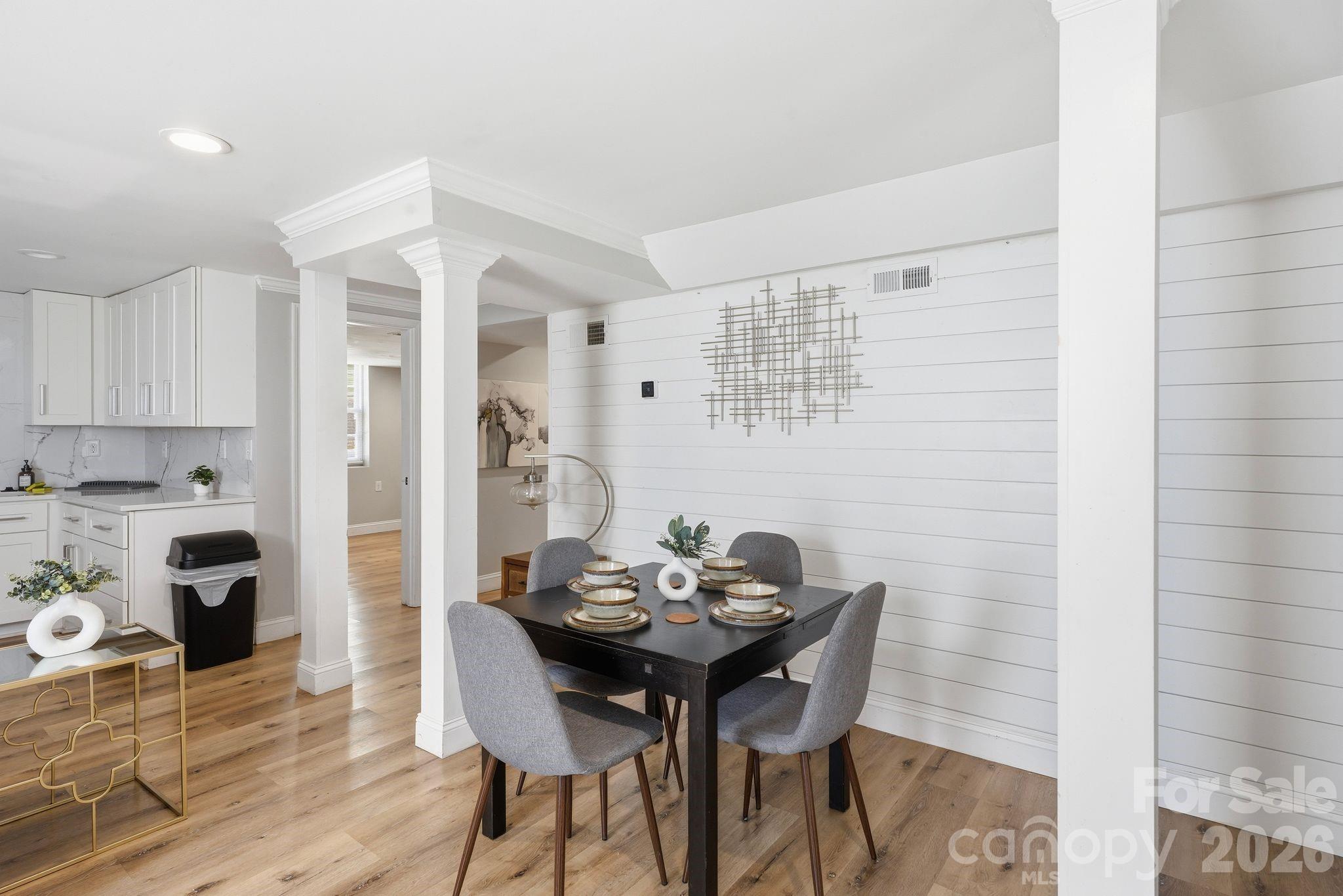 205 Grandin Road