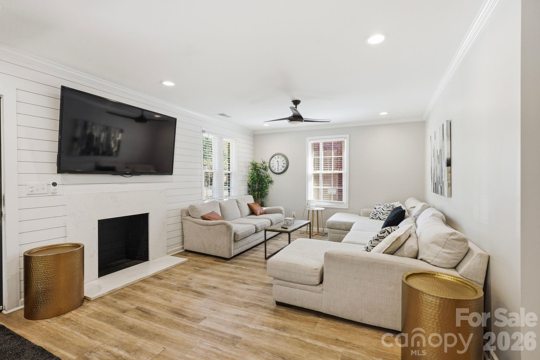205 Grandin Road