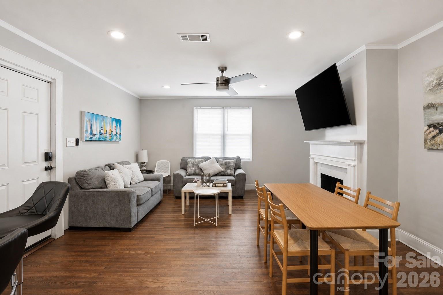 1411/1413 W 4th Street