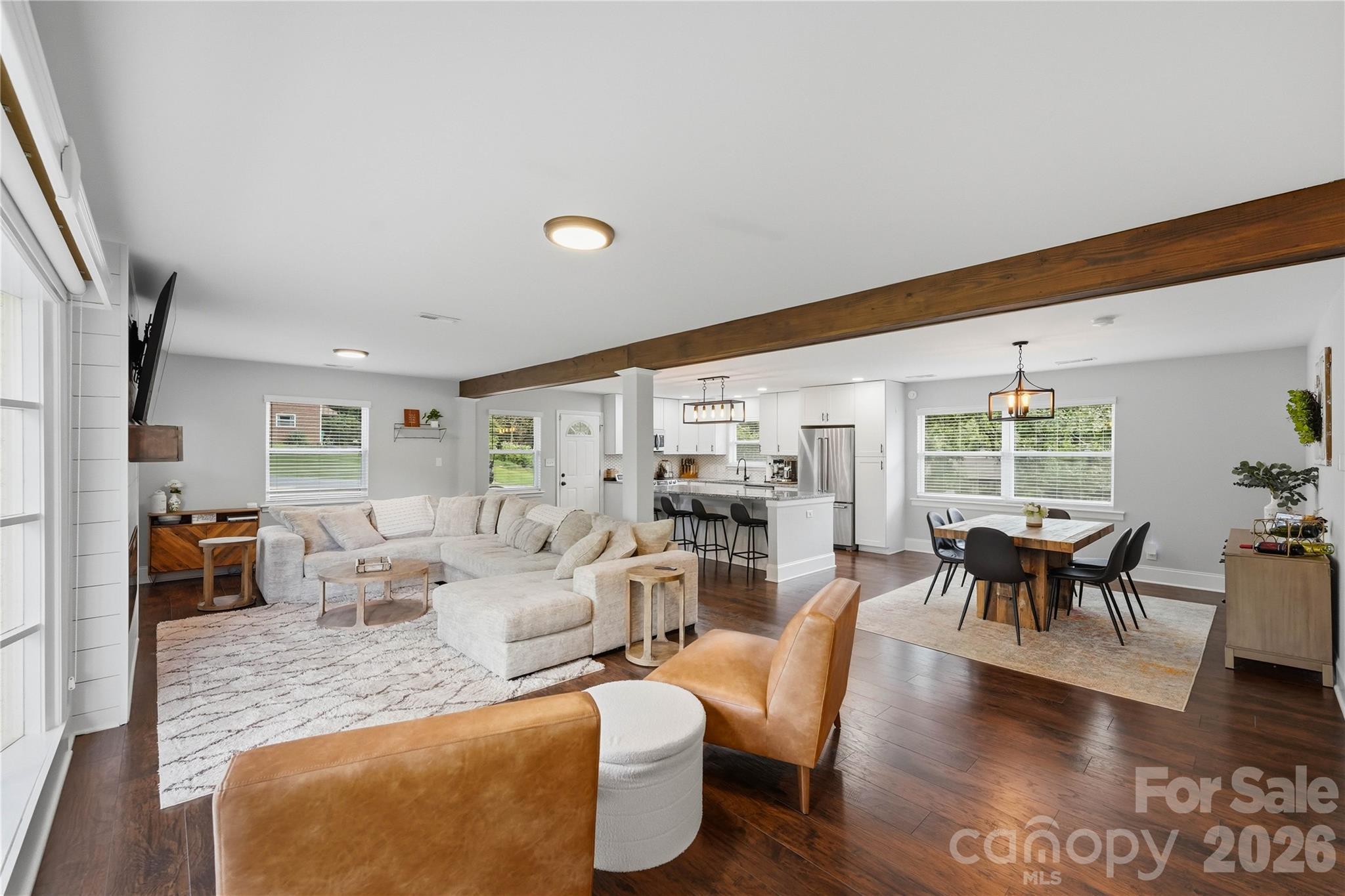 1301 Manchester Lane