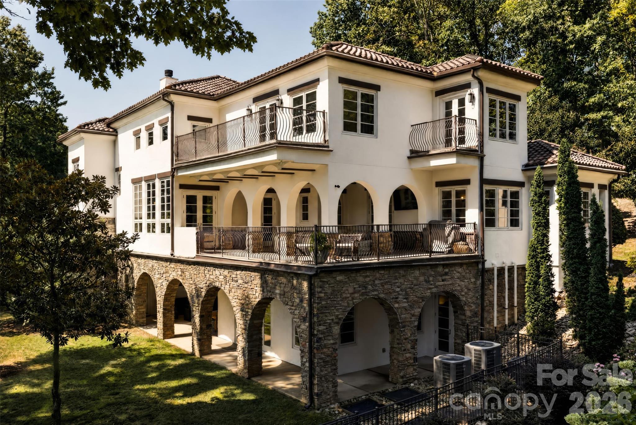 9184 Greenwood Road