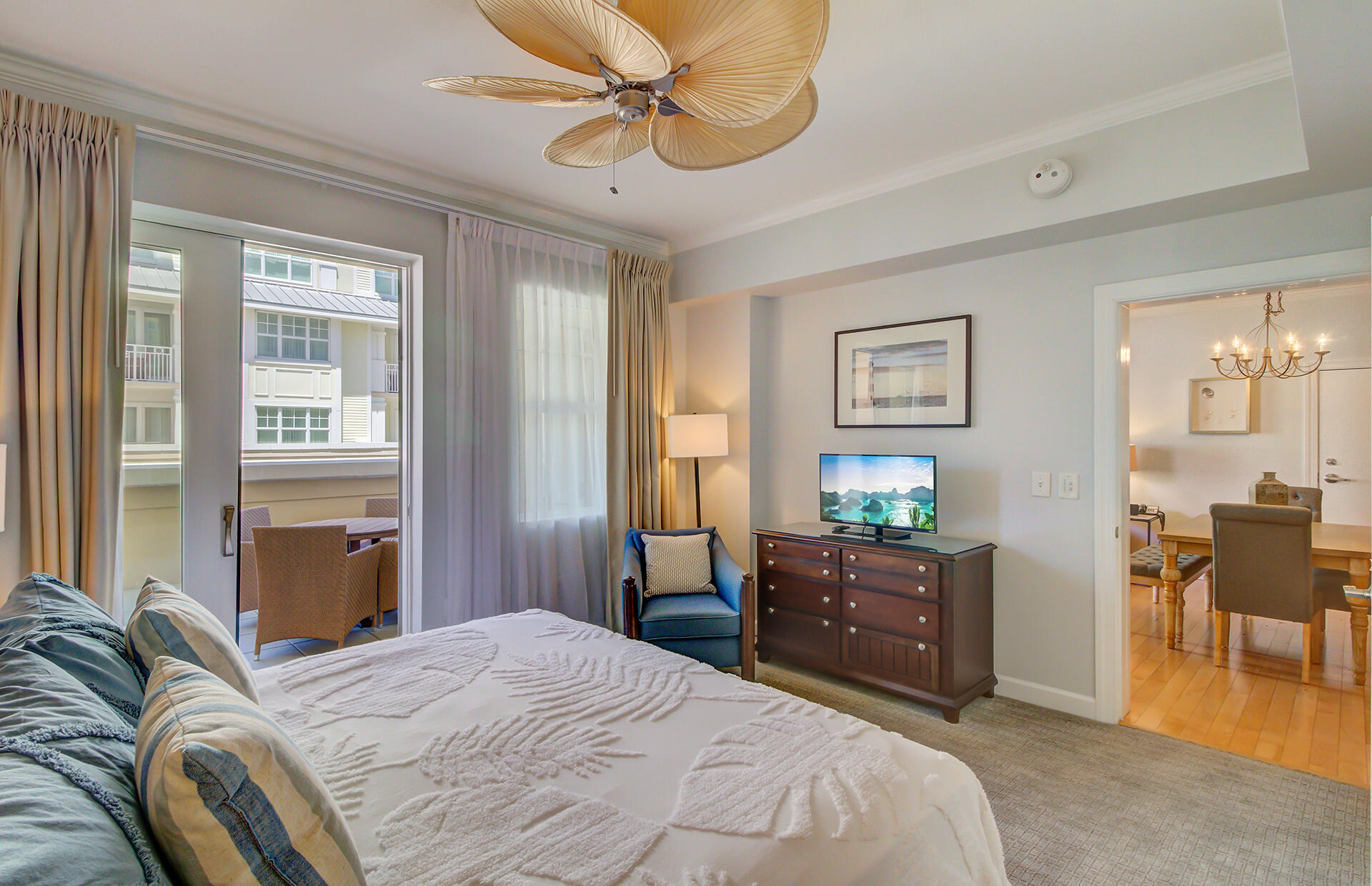 5802 Palmetto Drive Unit: B-304