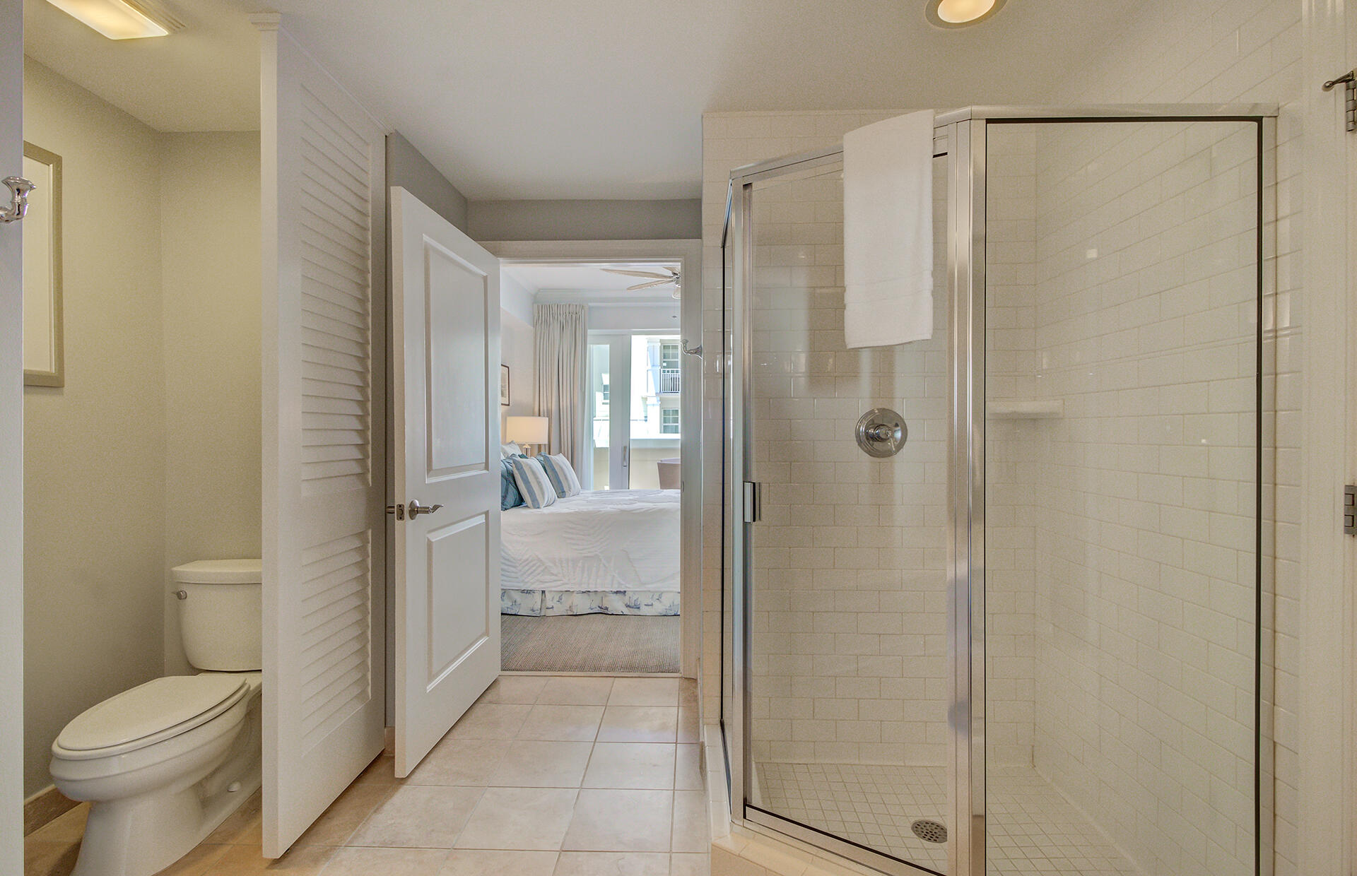 5802 Palmetto Drive Unit: B-304