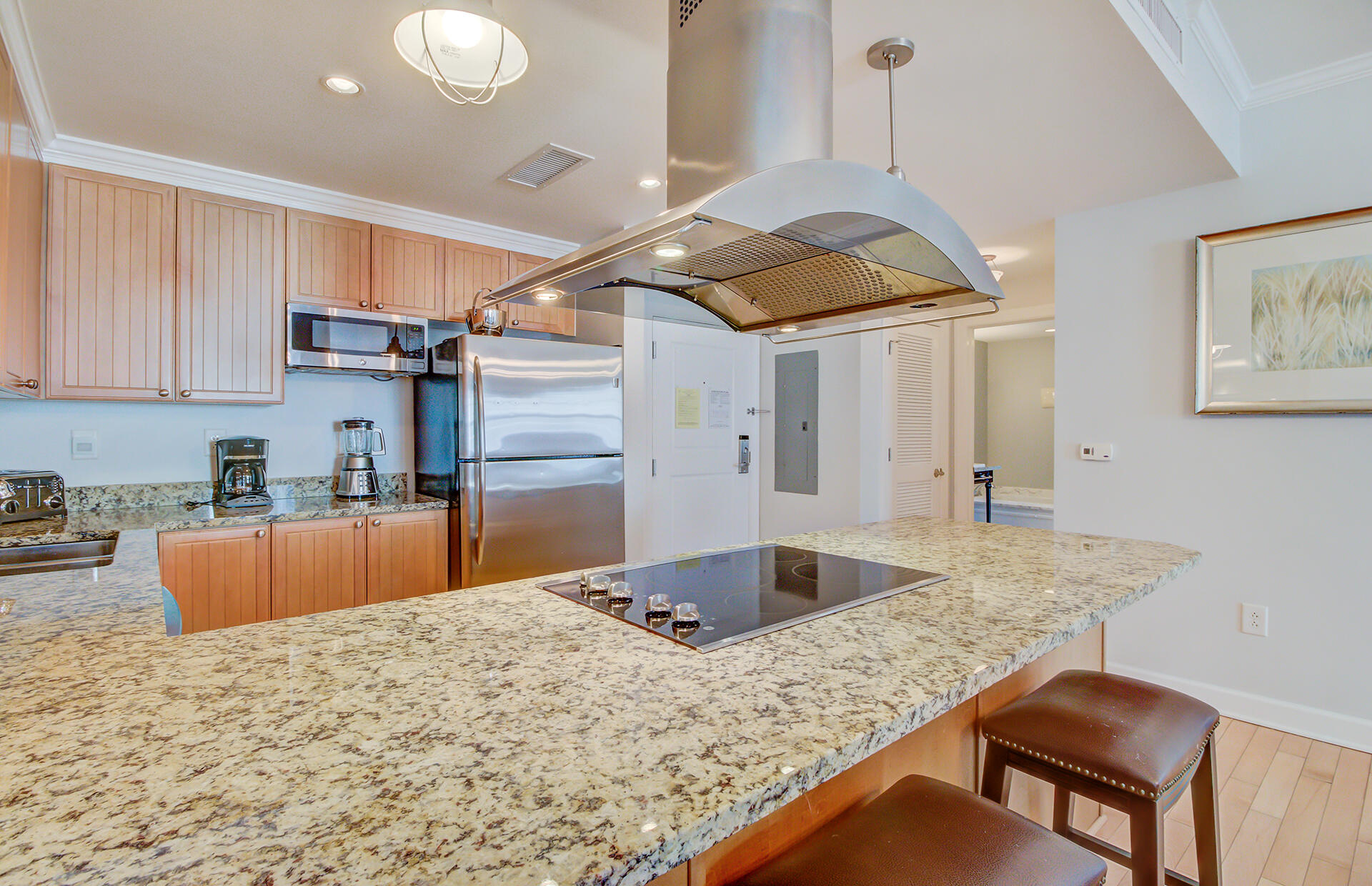 5802 Palmetto Drive Unit: B-304