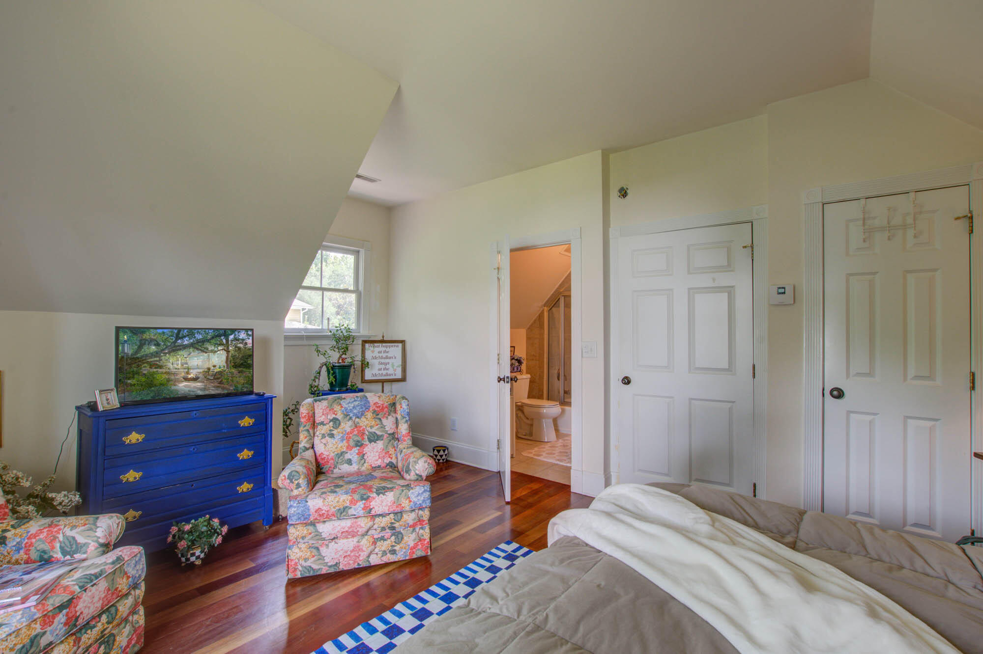 287 Shoals Drive
