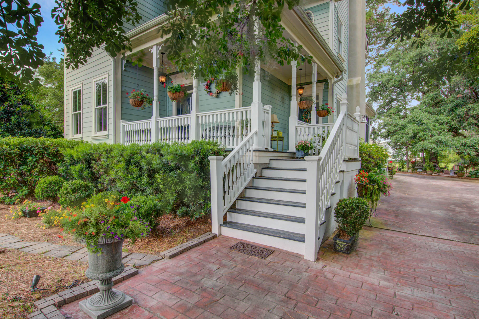 287 Shoals Drive