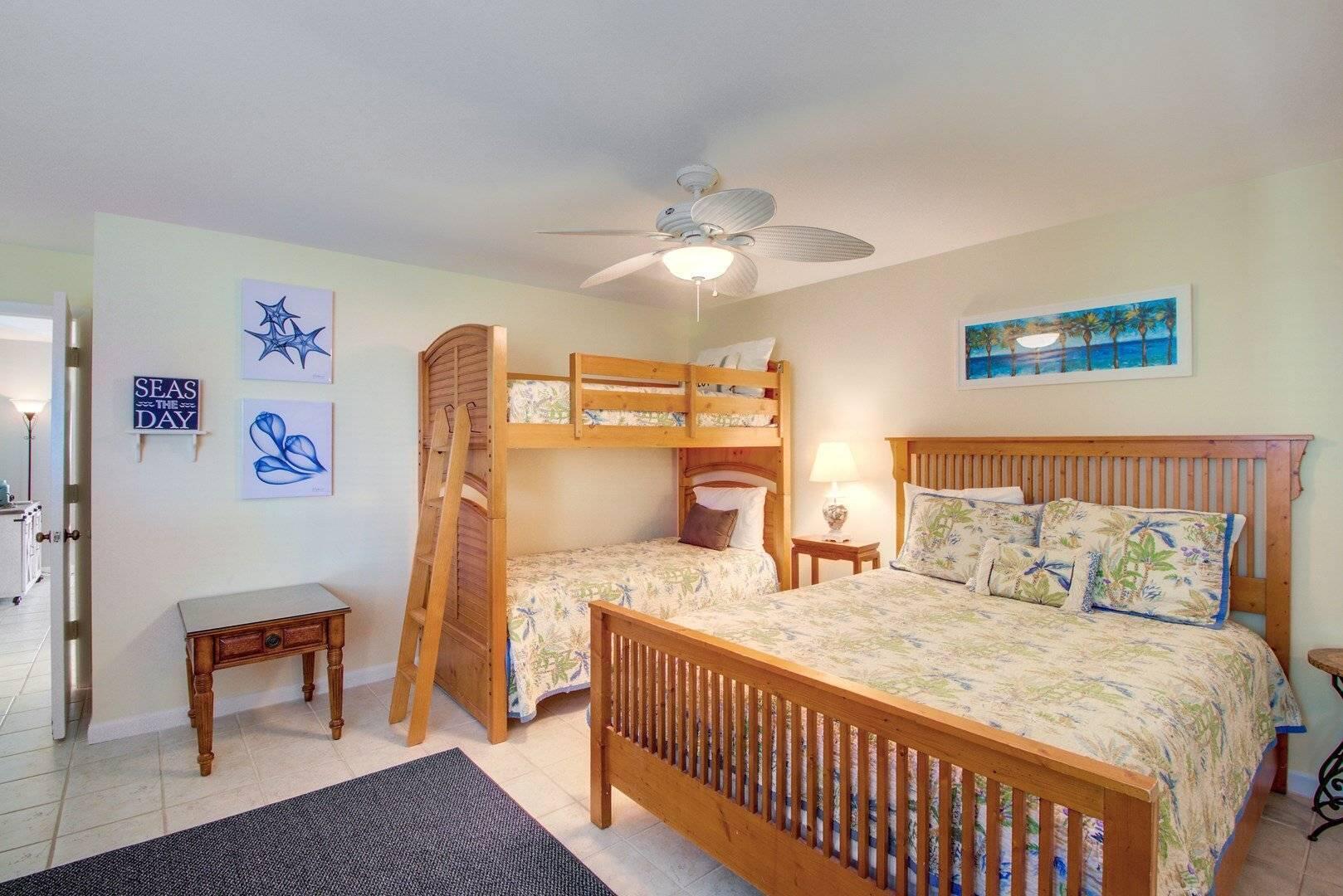 9002 Palmetto Drive Unit: 312