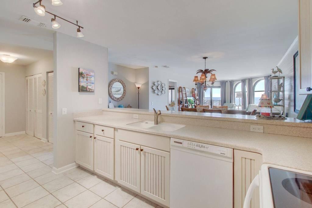9002 Palmetto Drive Unit: 312