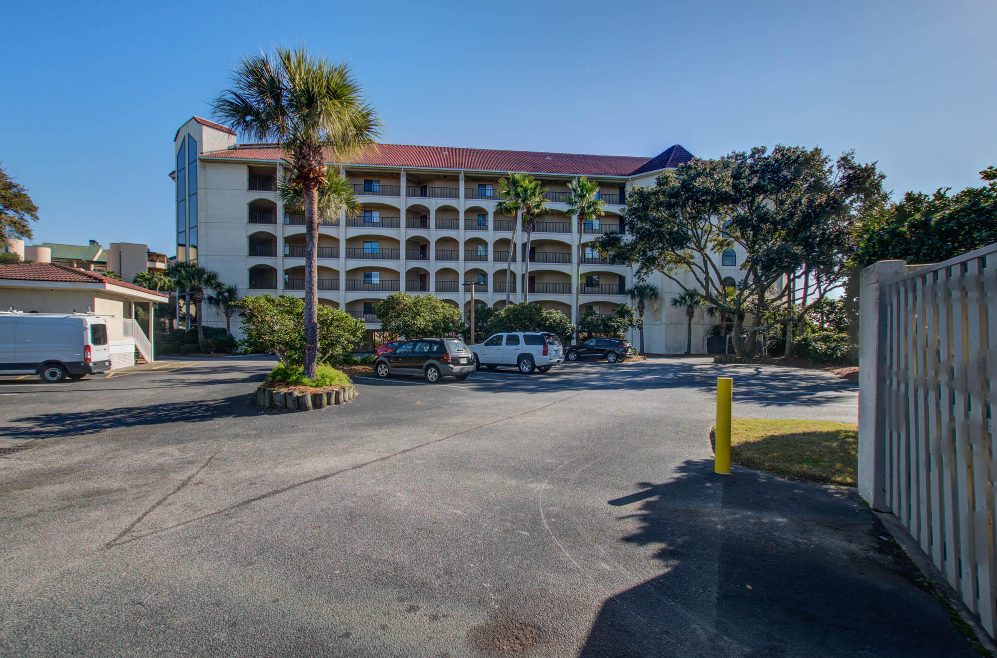 9002 Palmetto Drive Unit: 312