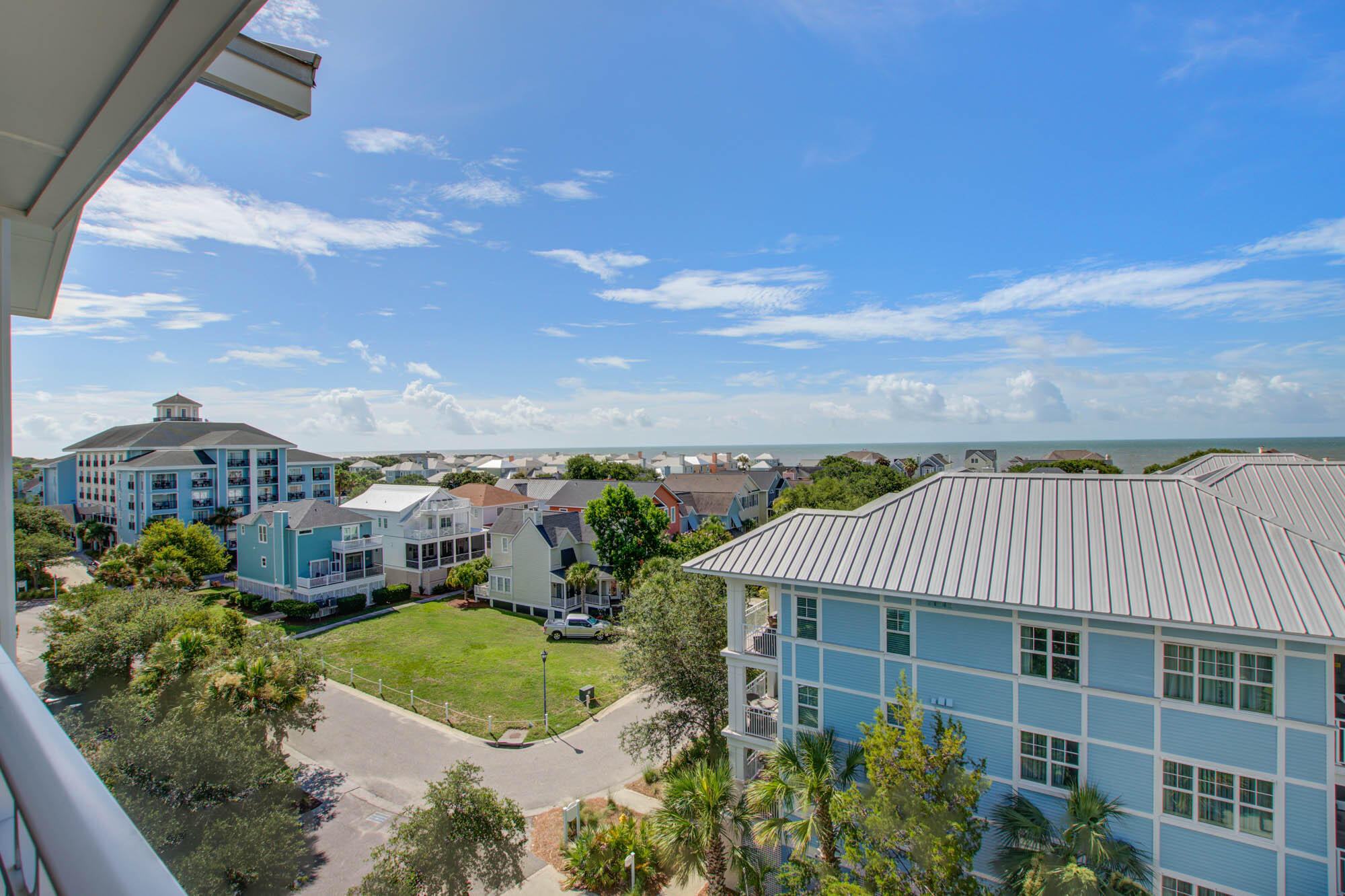 5802 Palmetto Drive Unit: B-501