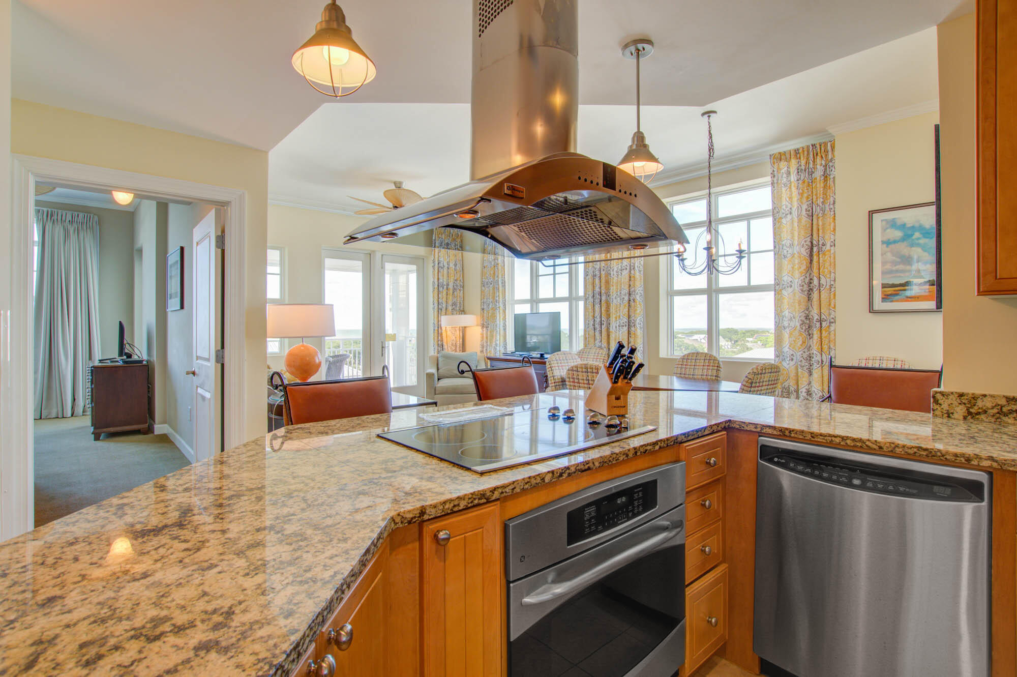 5802 Palmetto Drive Unit: B-501