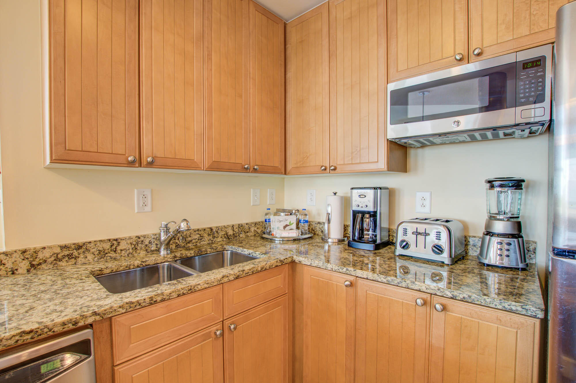 5802 Palmetto Drive Unit: B-501