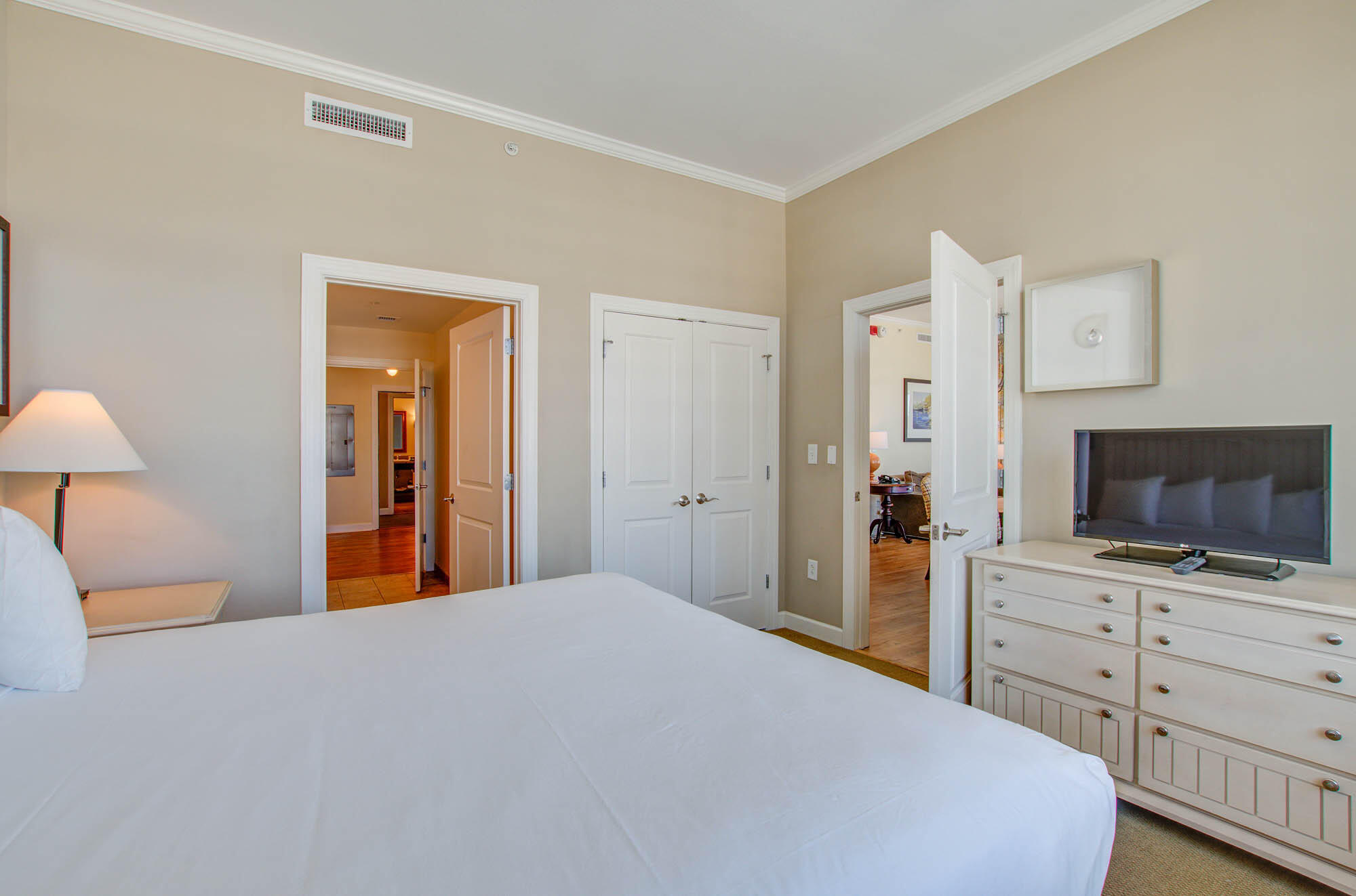 5802 Palmetto Drive Unit: B-501