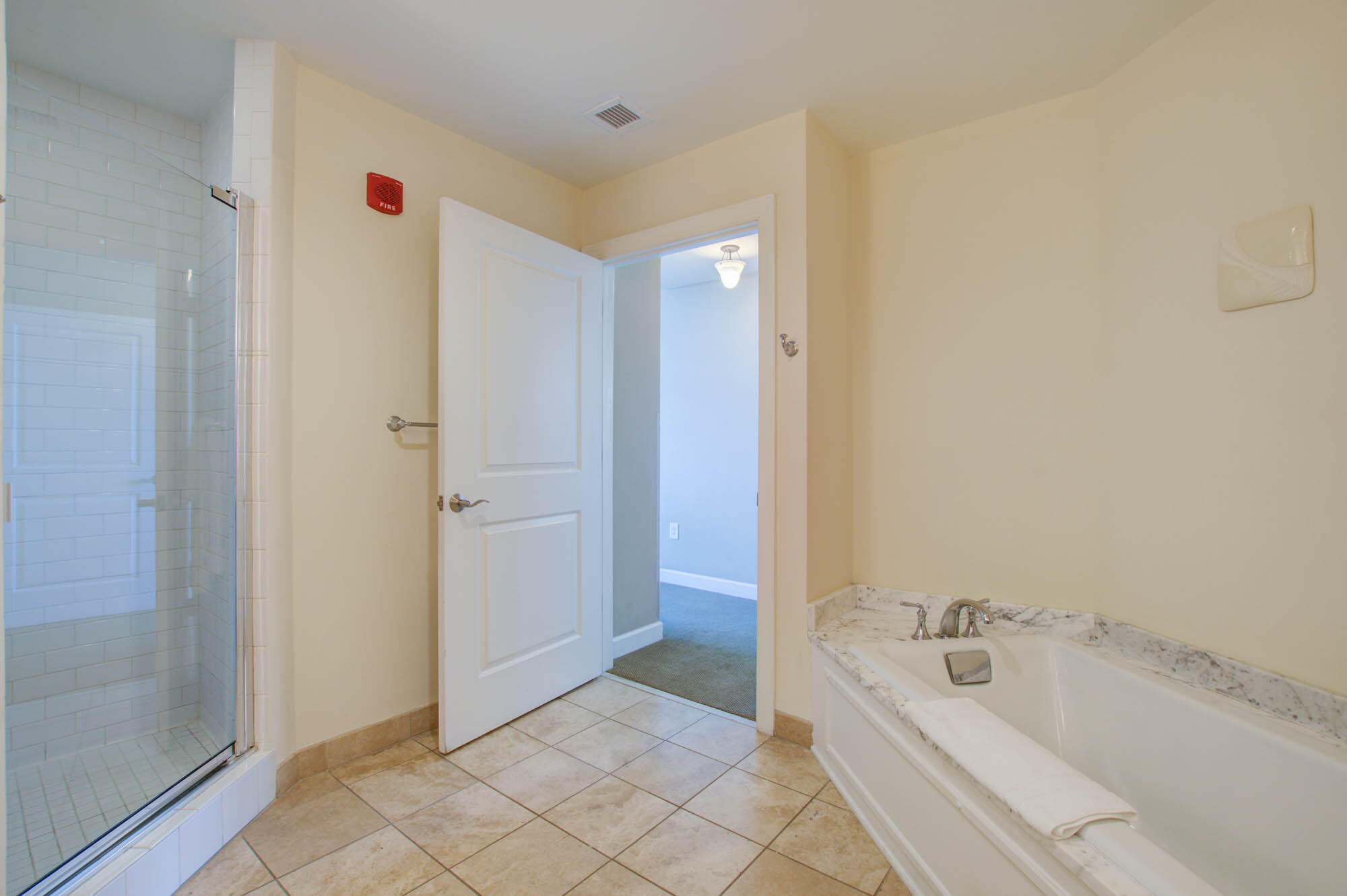 5802 Palmetto Drive Unit: B-501