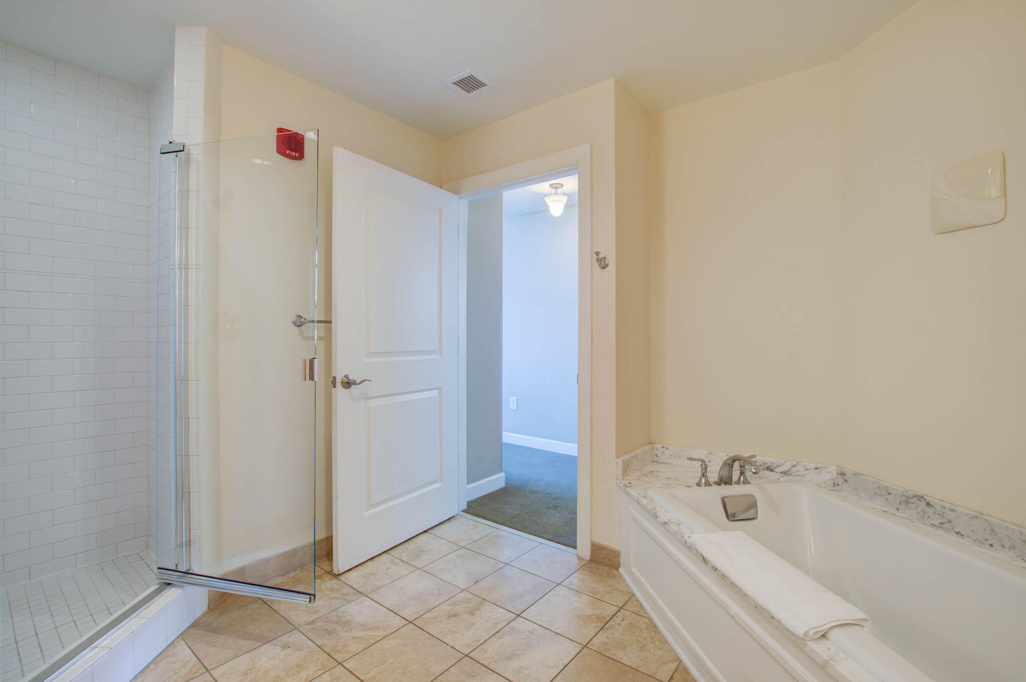 5802 Palmetto Drive Unit: B-501