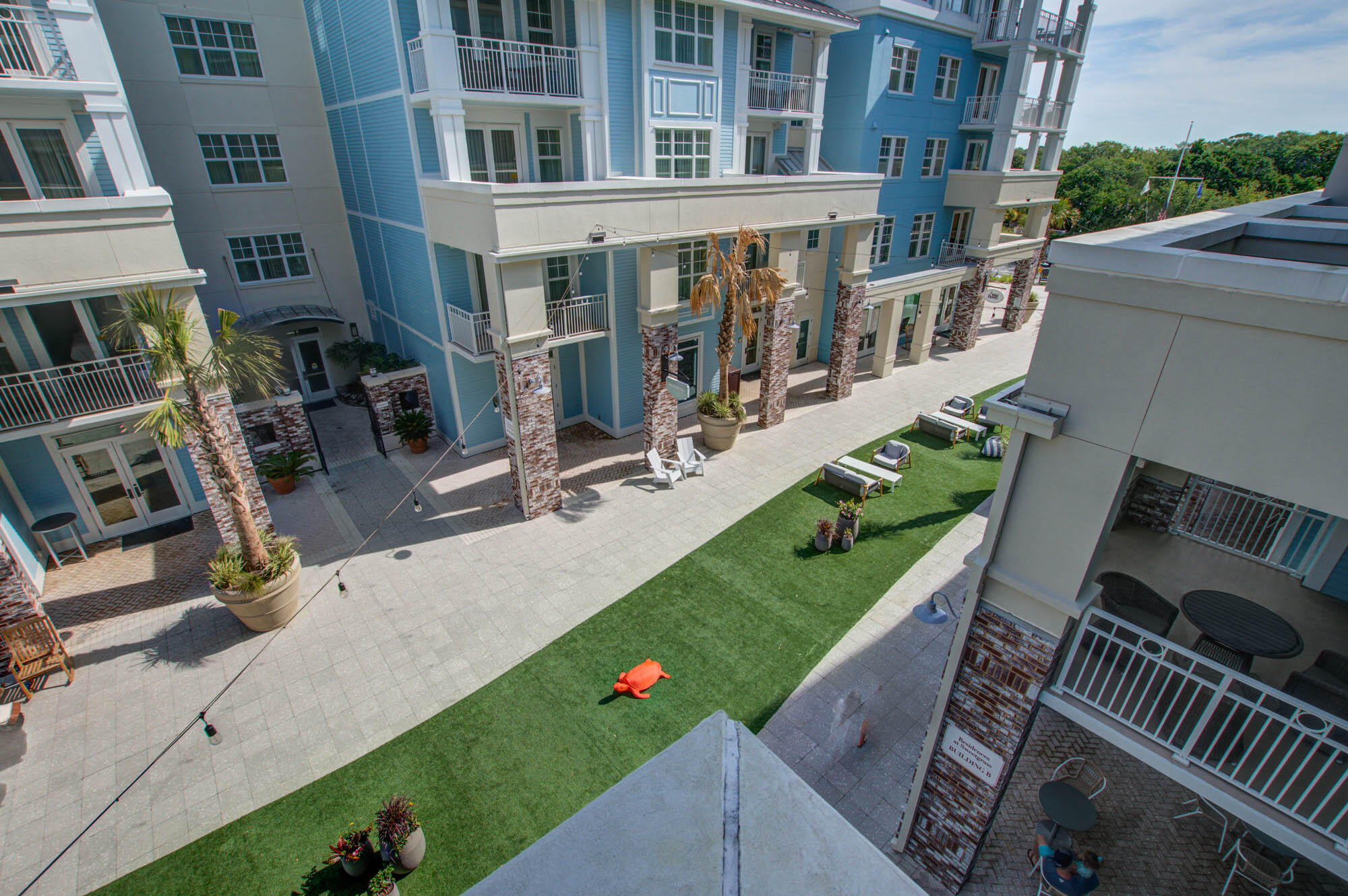 5802 Palmetto Drive Unit: B-501