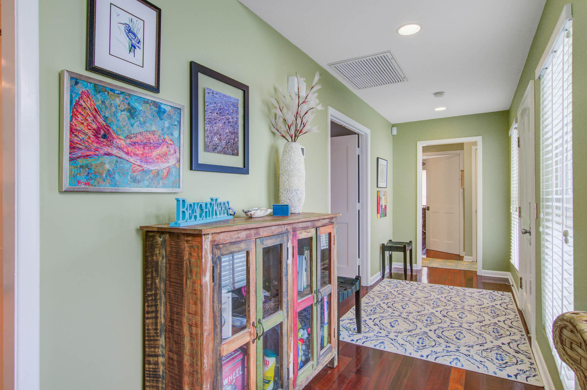 4 Lake Village Lane