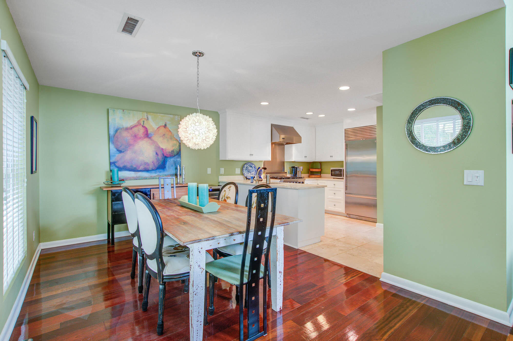 4 Lake Village Lane
